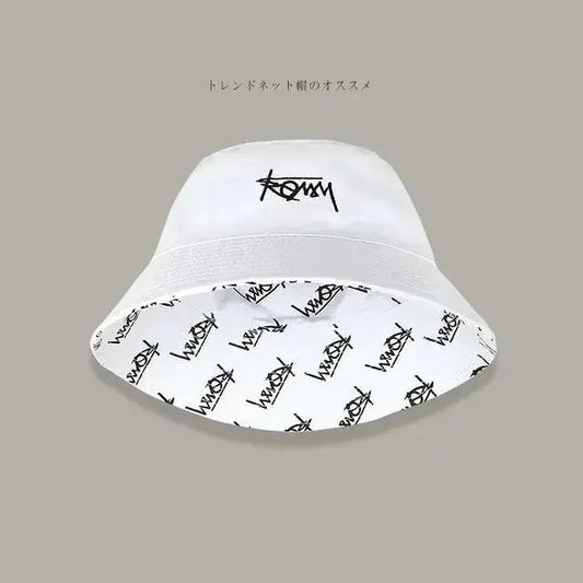 Mandotos Tropical Vibes men's Hawaiian bucket hat with dual-style design, featuring vibrant tropical patterns for outdoor adventure.
