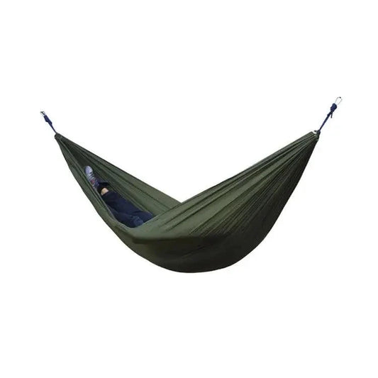Mandotos Ultimate Oasis single and double hammock shown hanging with lush background, perfect for relaxing outdoors.