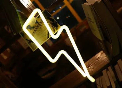 Mandotos USB and battery-powered LED neon lightning sign with bright, colorful lightning bolt design for wall decoration.
