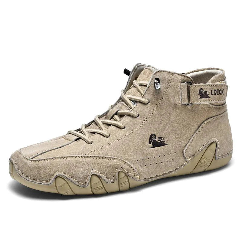 Mandotos Winter Rider leather boots with sturdy soles and stylish design, perfect for cold weather and outdoor wear.