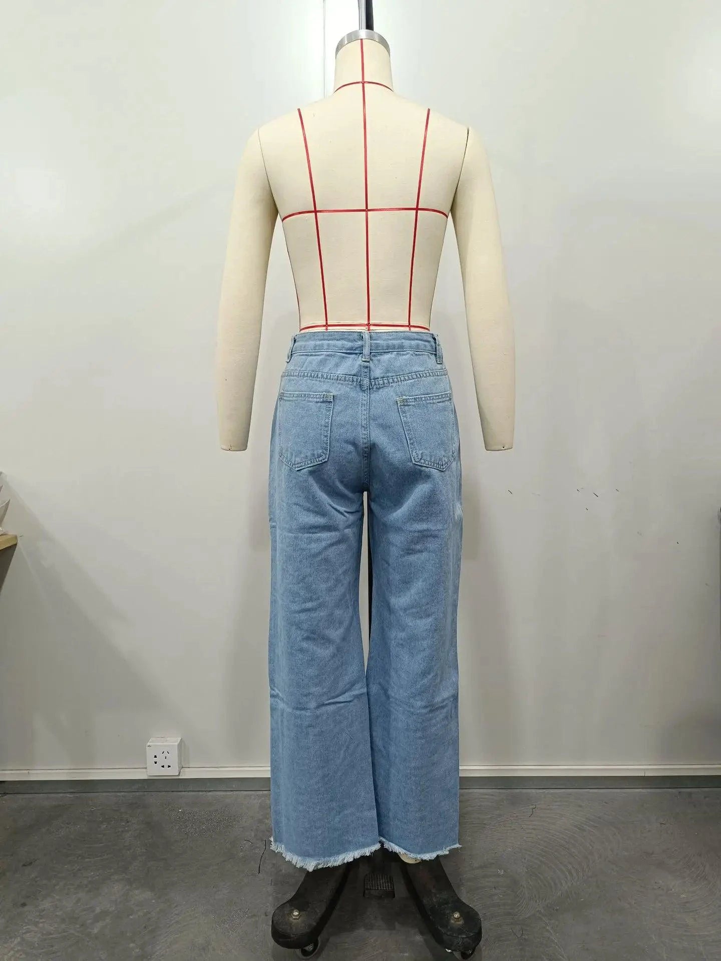 Mandotos burnt flower high waist women's jeans, casual denim trousers with floral print, perfect for spring and summer wear.