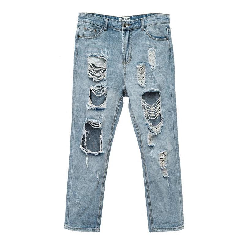 Mandotos women's summer oversized ripped cropped jeans with big distressed details, trendy K-style design, perfect for casual wear.
