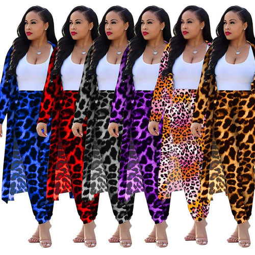 Women's long-sleeved leopard print suitcoat by MANDOTOS, stylish tailored blazer with bold animal print fabric.