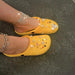 Mandotos women’s slippers shoes clogs with soft sole and cozy design, perfect for indoor comfort and casual wear.