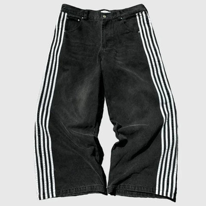 Mandotos Y2K baggy jeans with vintage striped embroidery, wide-leg fit, casual streetwear style for men and women.