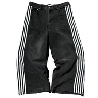 Mandotos Y2K baggy jeans with embroidered stripes, wide-leg denim, streetwear style for men and women, casual hip-hop fashion