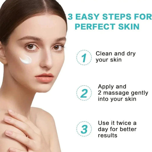 Mandotos Youngcome Retinol Cream jar showing smooth cream texture, promoting skin elasticity, luster, and moisture for improved skin texture.