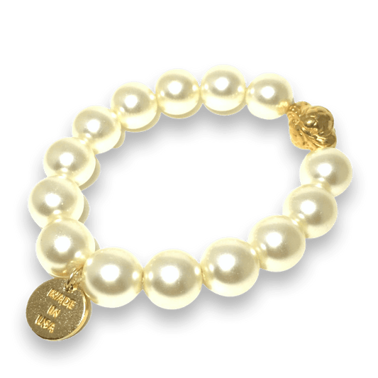 Pearls of Wisdom mantra bracelet by The Urban Charm featuring white beads and engraved spiritual message on a stylish bracelet.